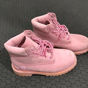 Kids pink timberlands